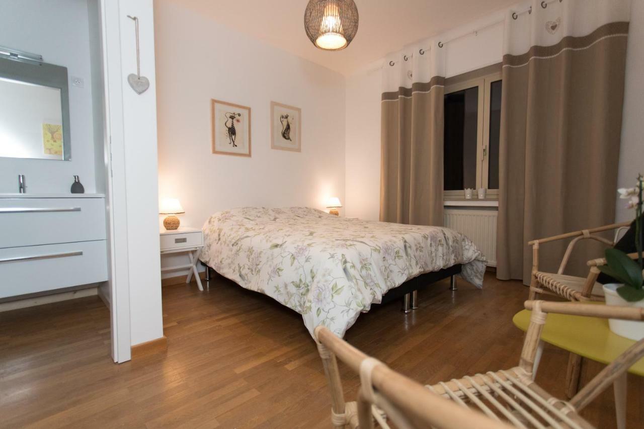 Le Domaine Des Pres Hotel Lachambre Ngoại thất bức ảnh
