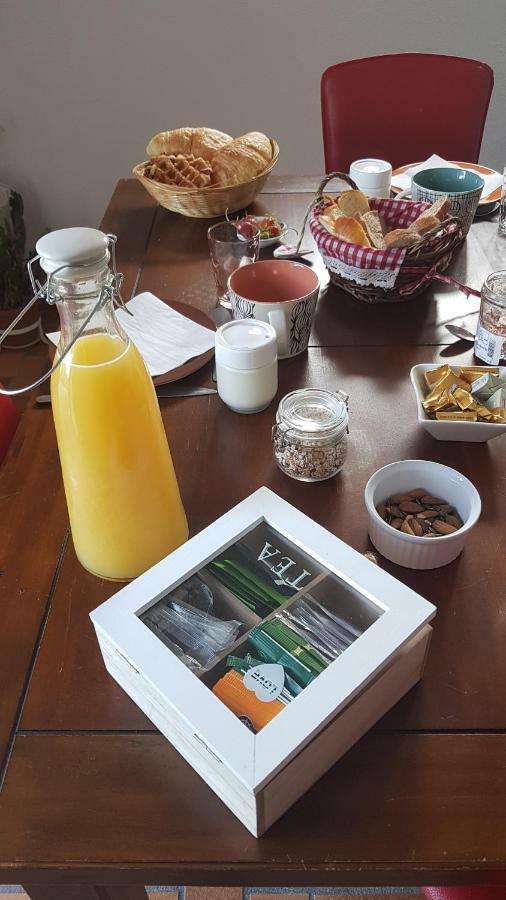 Le Domaine Des Pres Hotel Lachambre Ngoại thất bức ảnh